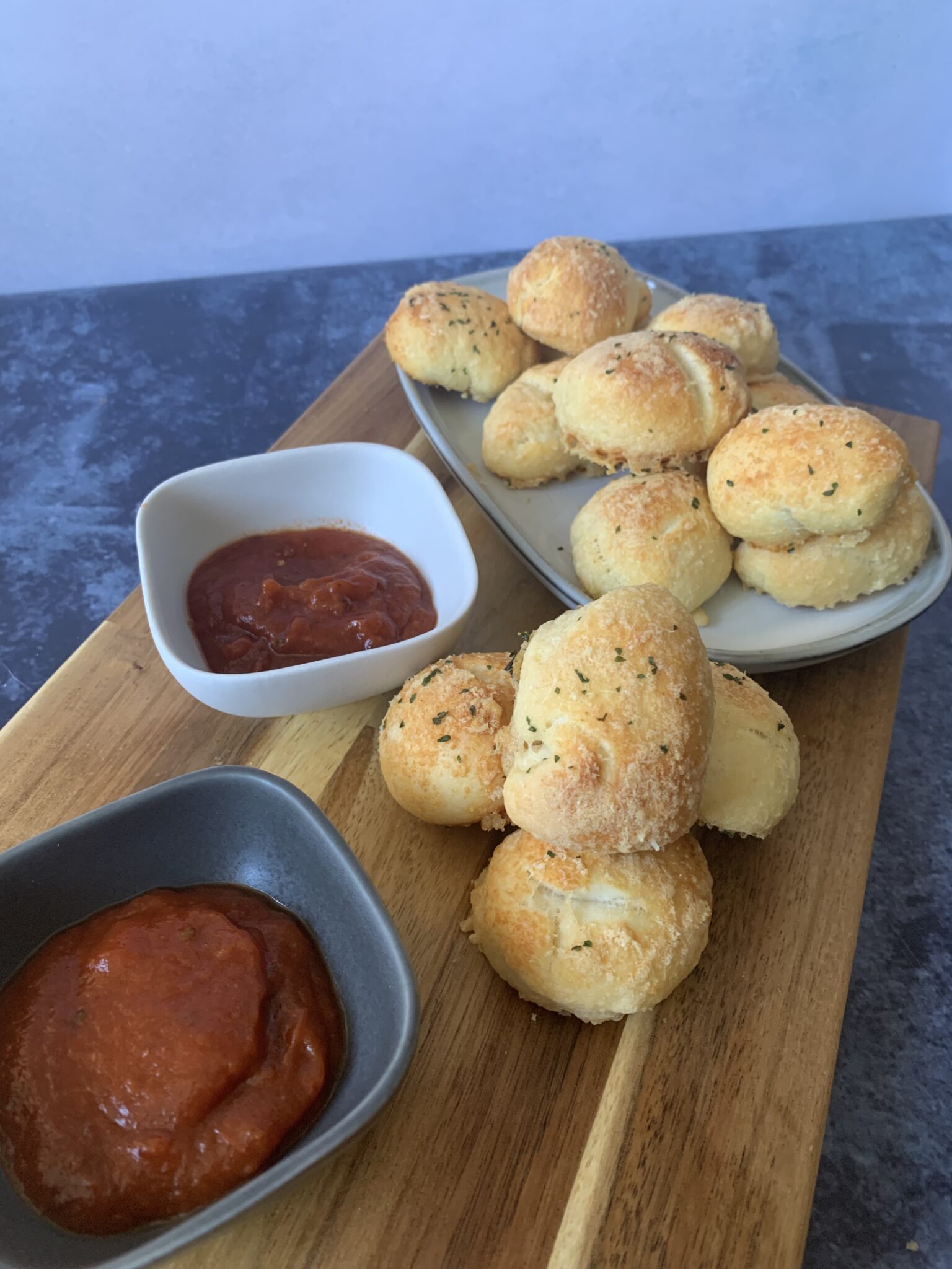The best homemade copycat Domino's parmesan bites recipe