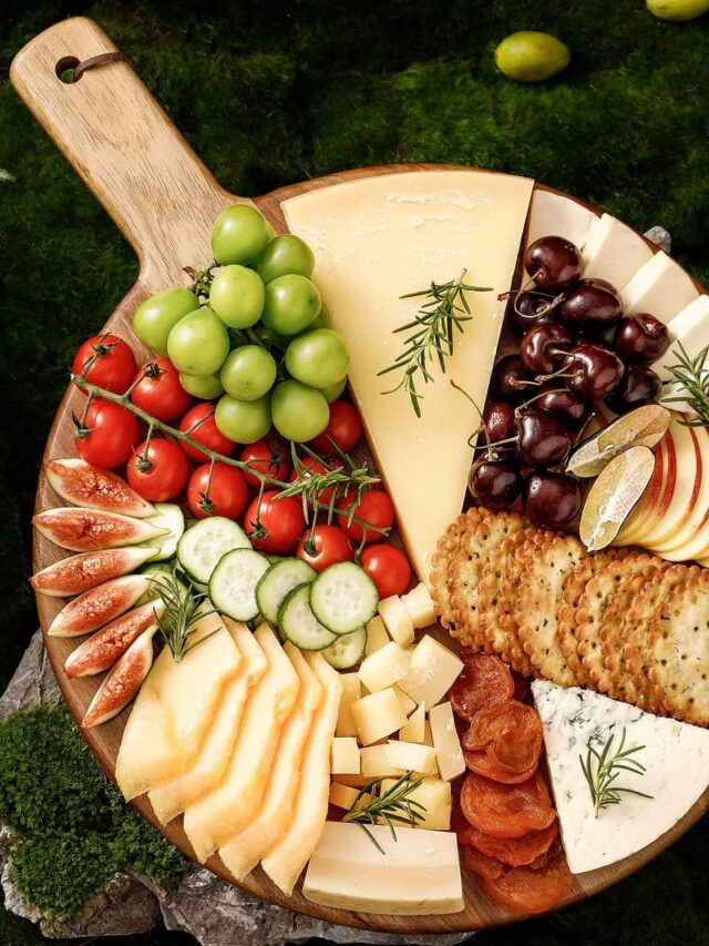 10 Best wood charcuterie board designs