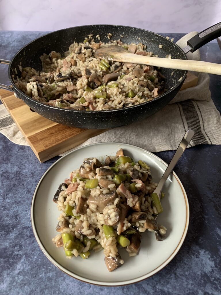 Easy mushroom, asparagus and bacon risotto recipe