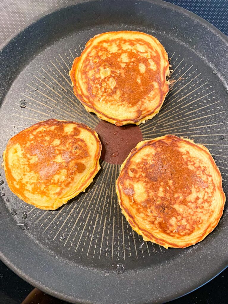 Blueberry Oatmeal Pancakes recipe