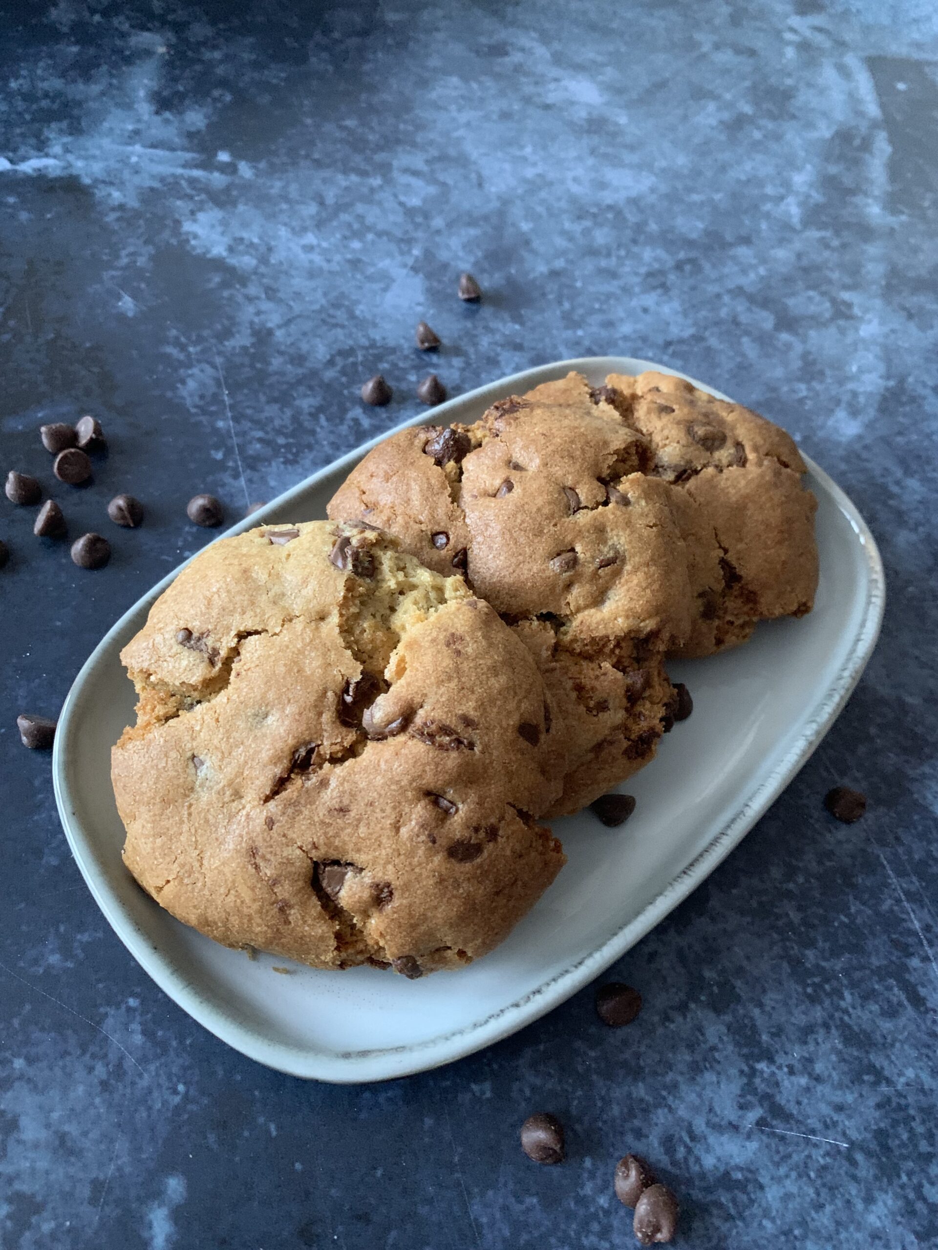 can I bake cookies in an air fryer